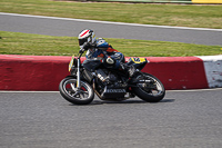 enduro-digital-images;event-digital-images;eventdigitalimages;mallory-park;mallory-park-photographs;mallory-park-trackday;mallory-park-trackday-photographs;no-limits-trackdays;peter-wileman-photography;racing-digital-images;trackday-digital-images;trackday-photos